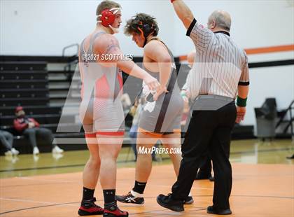 Thumbnail 1 in Liberty Union vs Amanda-Clearcreek photogallery.