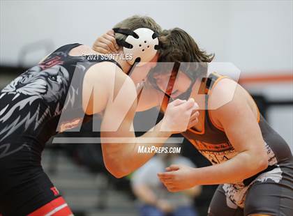 Thumbnail 1 in Liberty Union vs Amanda-Clearcreek photogallery.