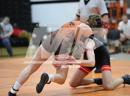 Thumbnail 3 in Liberty Union vs Amanda-Clearcreek photogallery.