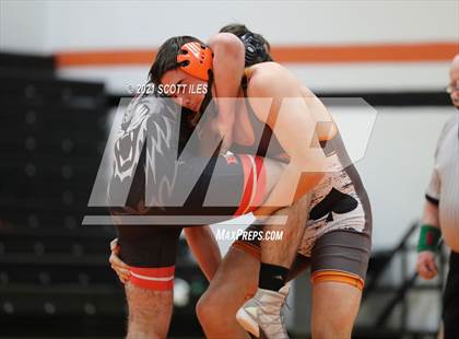 Thumbnail 3 in Liberty Union vs Amanda-Clearcreek photogallery.