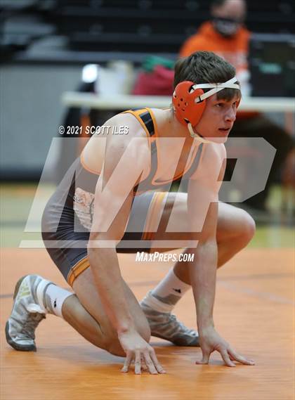 Thumbnail 1 in Liberty Union vs Amanda-Clearcreek photogallery.