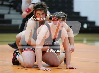 Thumbnail 3 in Liberty Union vs Amanda-Clearcreek photogallery.