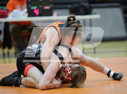 Thumbnail 3 in Liberty Union vs Amanda-Clearcreek photogallery.