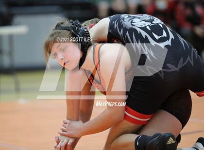 Thumbnail 1 in Liberty Union vs Amanda-Clearcreek photogallery.
