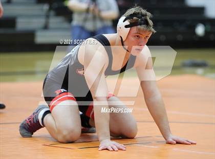 Thumbnail 2 in Liberty Union vs Amanda-Clearcreek photogallery.