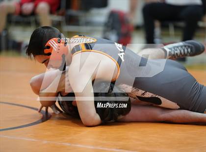 Thumbnail 1 in Liberty Union vs Amanda-Clearcreek photogallery.