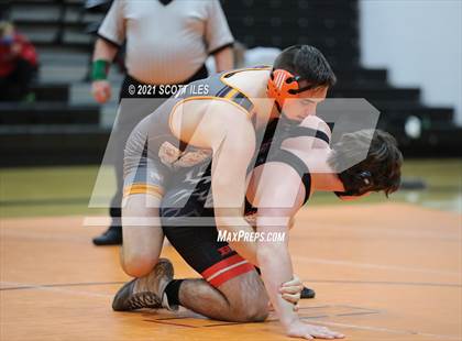 Thumbnail 1 in Liberty Union vs Amanda-Clearcreek photogallery.