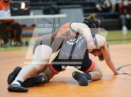 Thumbnail 1 in Liberty Union vs Amanda-Clearcreek photogallery.