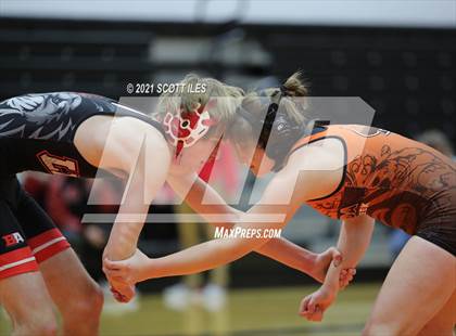 Thumbnail 2 in Liberty Union vs Amanda-Clearcreek photogallery.