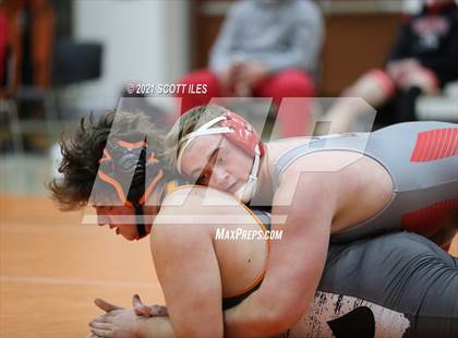 Thumbnail 2 in Liberty Union vs Amanda-Clearcreek photogallery.