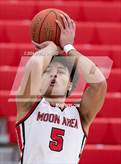 Photo from the gallery "North Hills @ Moon Area"