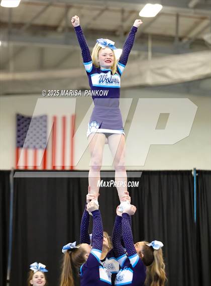 Thumbnail 2 in Section III Varsity Cheer Championships photogallery.