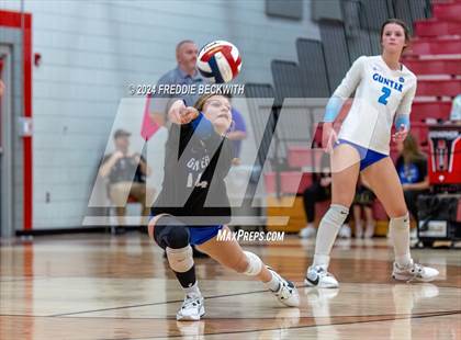 Thumbnail 1 in Gunter @ Pottsboro photogallery.