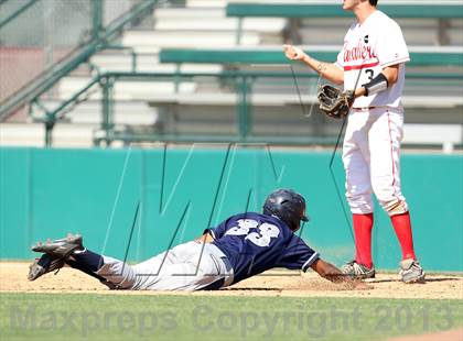 Thumbnail 3 in Cleveland vs. Marshall (LACS D1 Semi Final) photogallery.