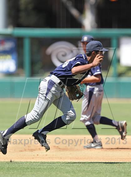 Thumbnail 2 in Cleveland vs. Marshall (LACS D1 Semi Final) photogallery.