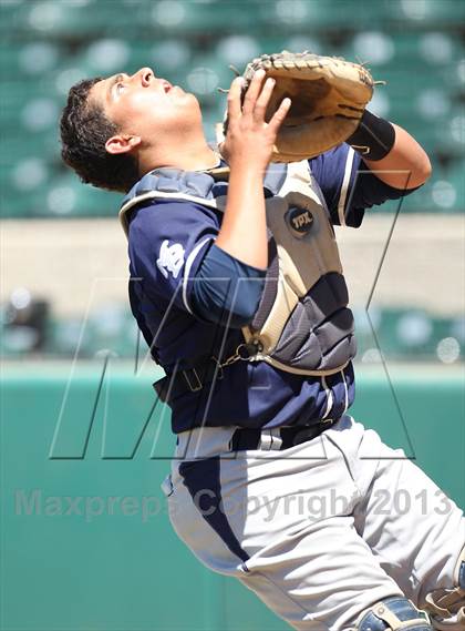 Thumbnail 3 in Cleveland vs. Marshall (LACS D1 Semi Final) photogallery.