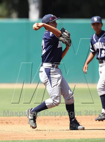 Thumbnail 3 in Cleveland vs. Marshall (LACS D1 Semi Final) photogallery.