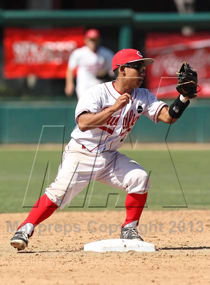 Thumbnail 1 in Cleveland vs. Marshall (LACS D1 Semi Final) photogallery.