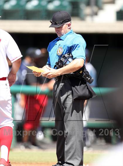 Thumbnail 1 in Cleveland vs. Marshall (LACS D1 Semi Final) photogallery.