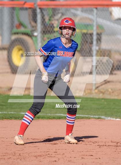 Thumbnail 1 in Cactus vs. Holbrook (Dobson/Westwood Invitational) photogallery.