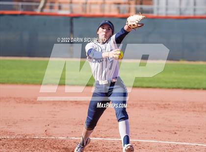 Thumbnail 2 in Cactus vs. Holbrook (Dobson/Westwood Invitational) photogallery.