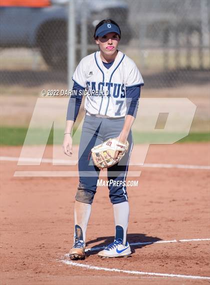 Thumbnail 2 in Cactus vs. Holbrook (Dobson/Westwood Invitational) photogallery.