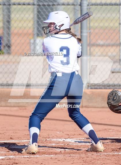 Thumbnail 2 in Cactus vs. Holbrook (Dobson/Westwood Invitational) photogallery.