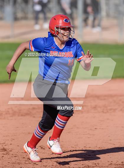 Thumbnail 2 in Cactus vs. Holbrook (Dobson/Westwood Invitational) photogallery.