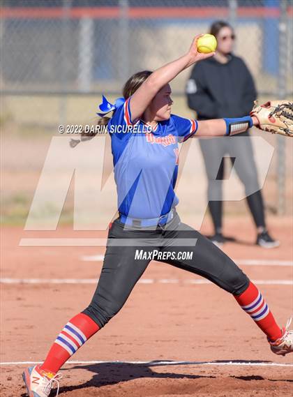 Thumbnail 1 in Cactus vs. Holbrook (Dobson/Westwood Invitational) photogallery.