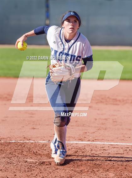 Thumbnail 2 in Cactus vs. Holbrook (Dobson/Westwood Invitational) photogallery.