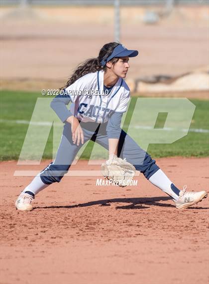 Thumbnail 3 in Cactus vs. Holbrook (Dobson/Westwood Invitational) photogallery.