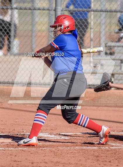 Thumbnail 1 in Cactus vs. Holbrook (Dobson/Westwood Invitational) photogallery.