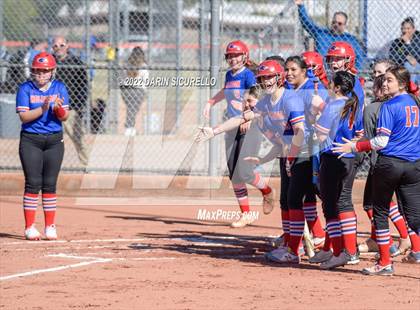 Thumbnail 3 in Cactus vs. Holbrook (Dobson/Westwood Invitational) photogallery.