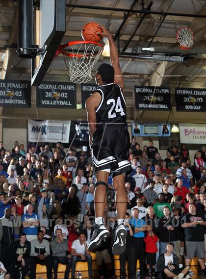Thumbnail 1 in Slam Dunk Contest (City of Palms Classic) photogallery.
