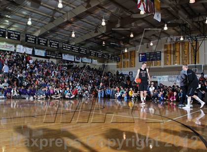 Thumbnail 3 in Slam Dunk Contest (City of Palms Classic) photogallery.