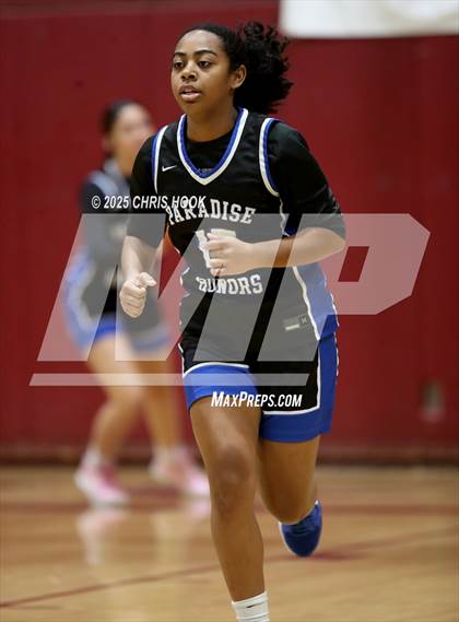 Thumbnail 2 in Paradise Honors vs. Pinnacle (Salpointe Cactus Clash) photogallery.