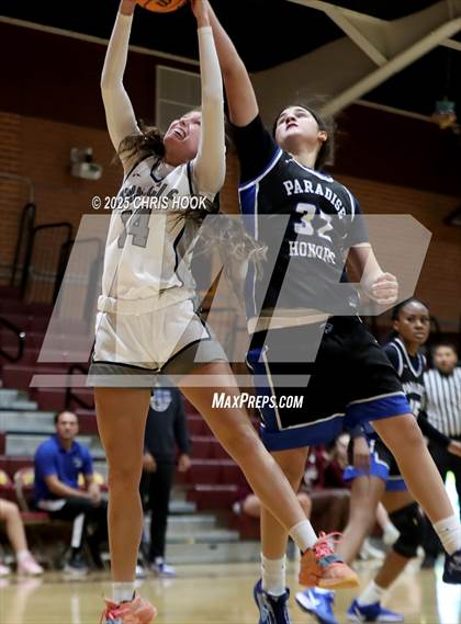 Thumbnail 2 in Paradise Honors vs. Pinnacle (Salpointe Cactus Clash) photogallery.