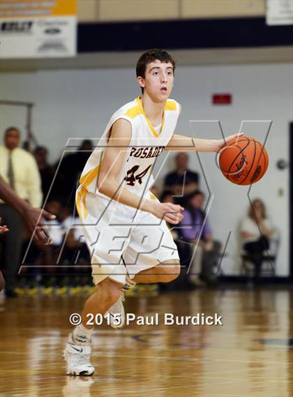 Thumbnail 2 in Farrell vs. Elk County Catholic (PIAA Class A Second Round) photogallery.