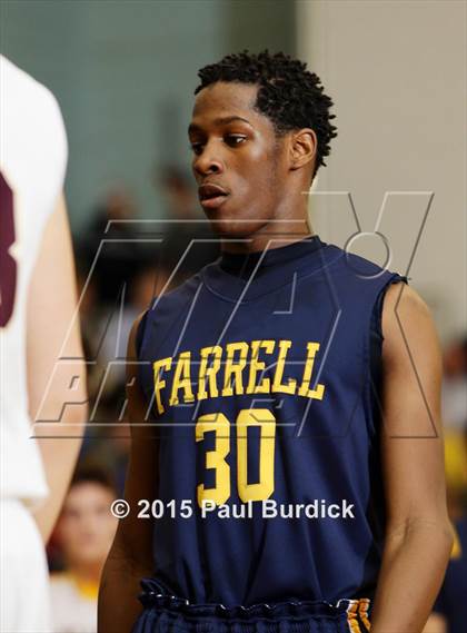 Thumbnail 2 in Farrell vs. Elk County Catholic (PIAA Class A Second Round) photogallery.