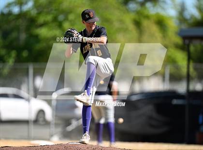 Thumbnail 3 in Live Oak @ University Prep photogallery.