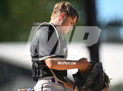 Thumbnail 3 in Live Oak @ University Prep photogallery.