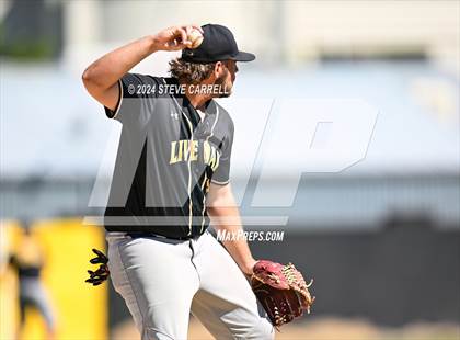 Thumbnail 2 in Live Oak @ University Prep photogallery.