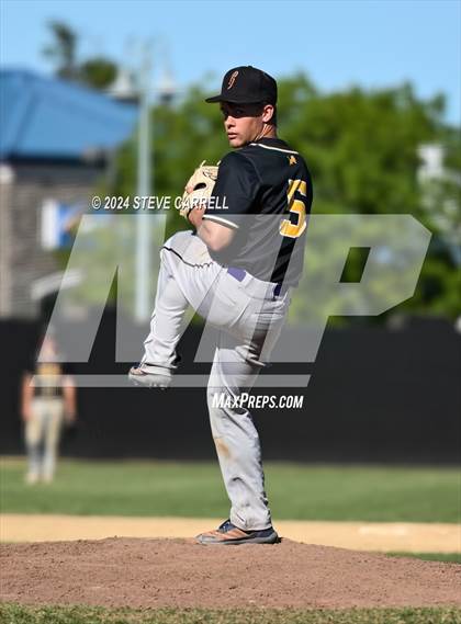 Thumbnail 3 in Live Oak @ University Prep photogallery.