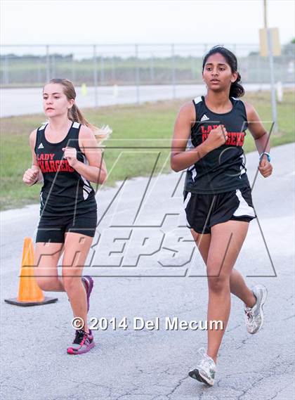 Thumbnail 3 in East Hillsborough Invitational (Girls) photogallery.