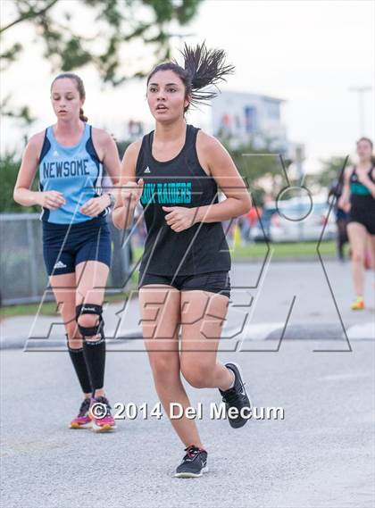 Thumbnail 1 in East Hillsborough Invitational (Girls) photogallery.