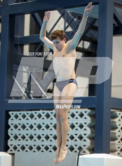 Thumbnail 2 in UIL Region 1-6A Swimming and Diving Championships (Diving) photogallery.