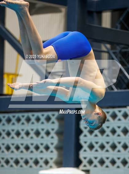 Thumbnail 1 in UIL Region 1-6A Swimming and Diving Championships (Diving) photogallery.