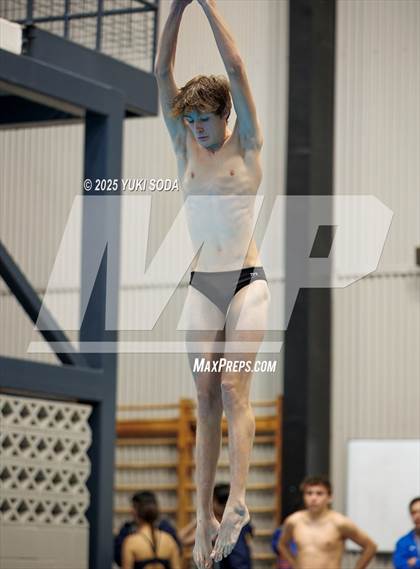 Thumbnail 1 in UIL Region 1-6A Swimming and Diving Championships (Diving) photogallery.