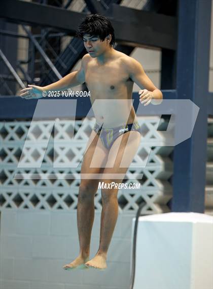 Thumbnail 2 in UIL Region 1-6A Swimming and Diving Championships (Diving) photogallery.
