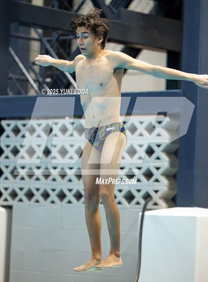 Thumbnail 1 in UIL Region 1-6A Swimming and Diving Championships (Diving) photogallery.